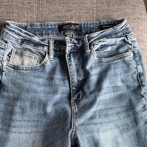 Judy Blue Light Wash Denim Jeans 9/29